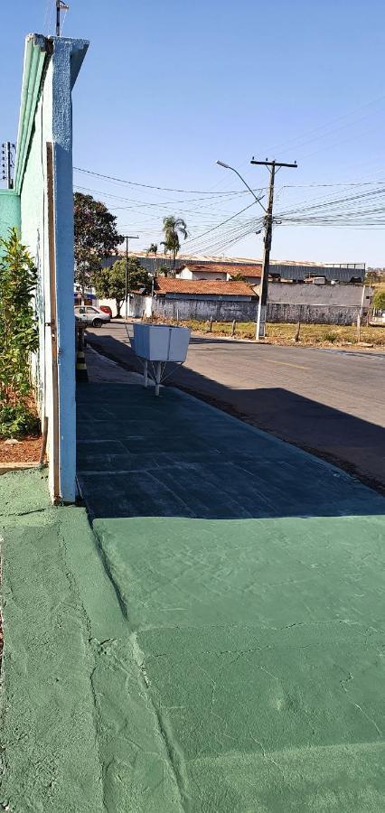 Pousada Romeiros Do Pai Eterno - Santuario Basilica De Trindade Trindade  Kültér fotó